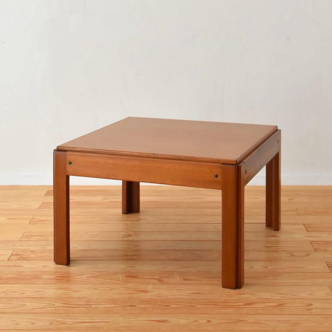 デンマーク　CFC Silkeborg Illum Wilkkeso テーブル