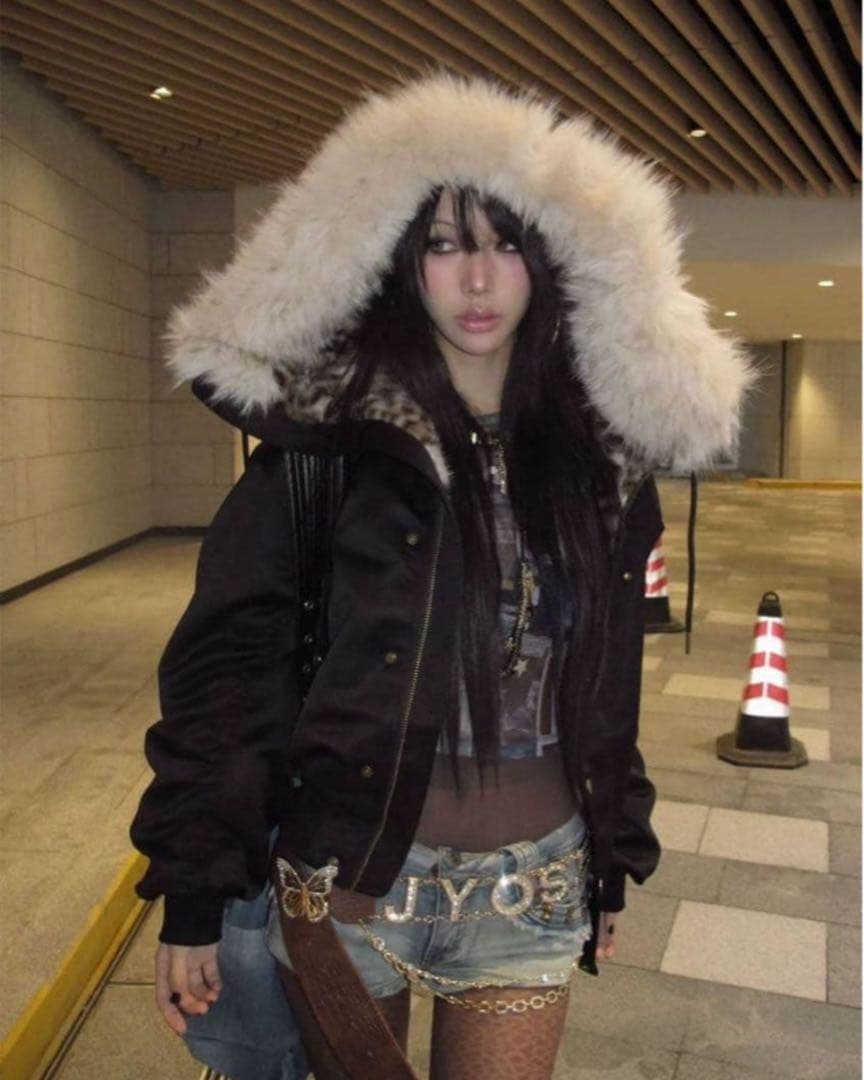 ヒョウ柄ファージャケット　パーカー　ギャル　韓国