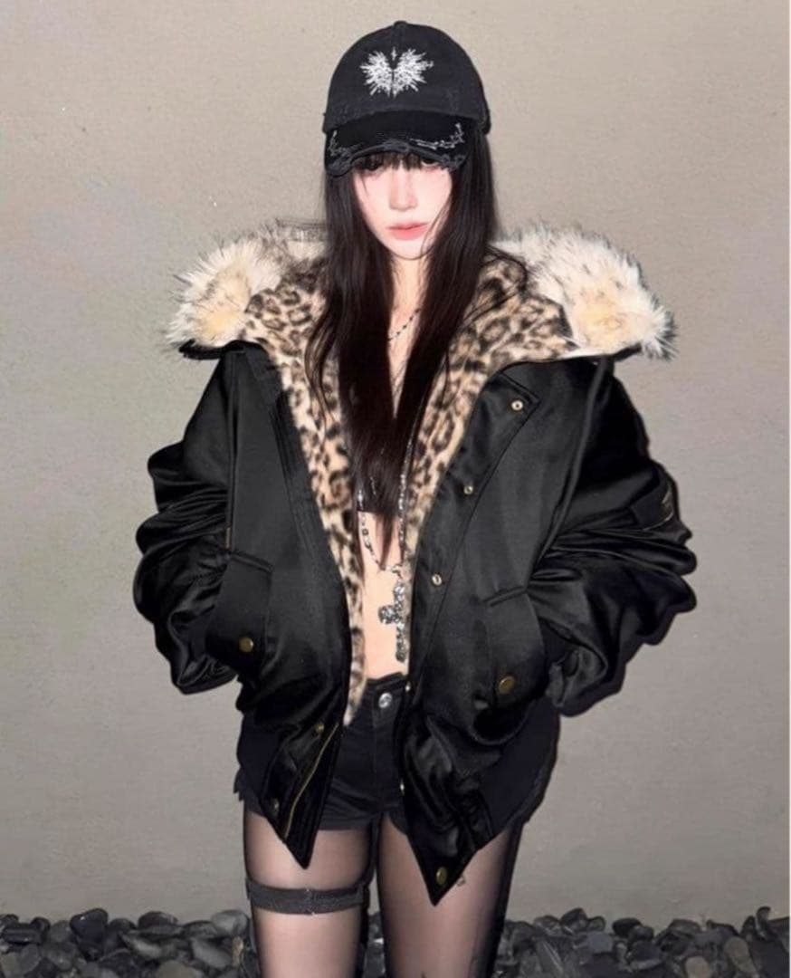ヒョウ柄ファージャケット　パーカー　ギャル　韓国