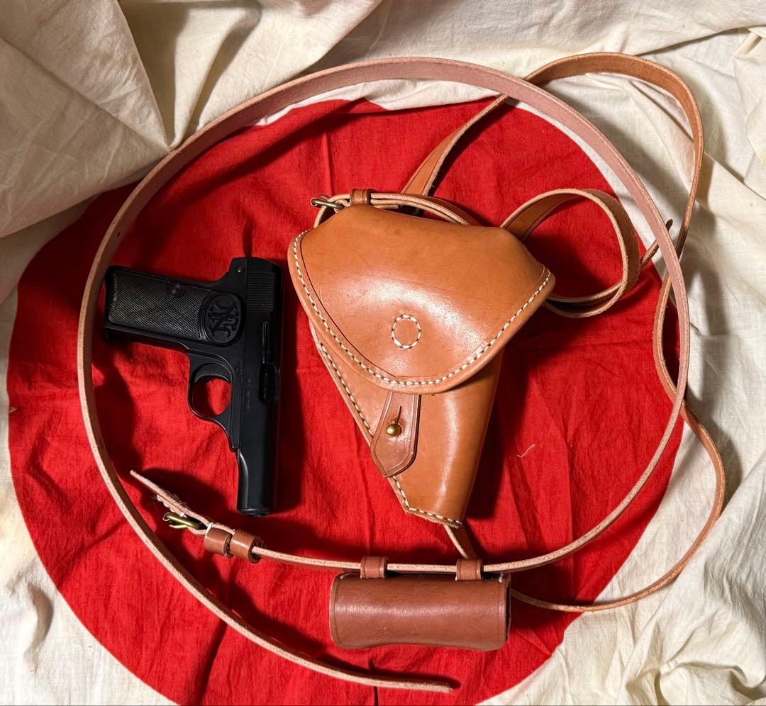 日本軍 ブローニングM1910用ホルスター＋小型拳銃弾薬盒とベルトセット★複製品