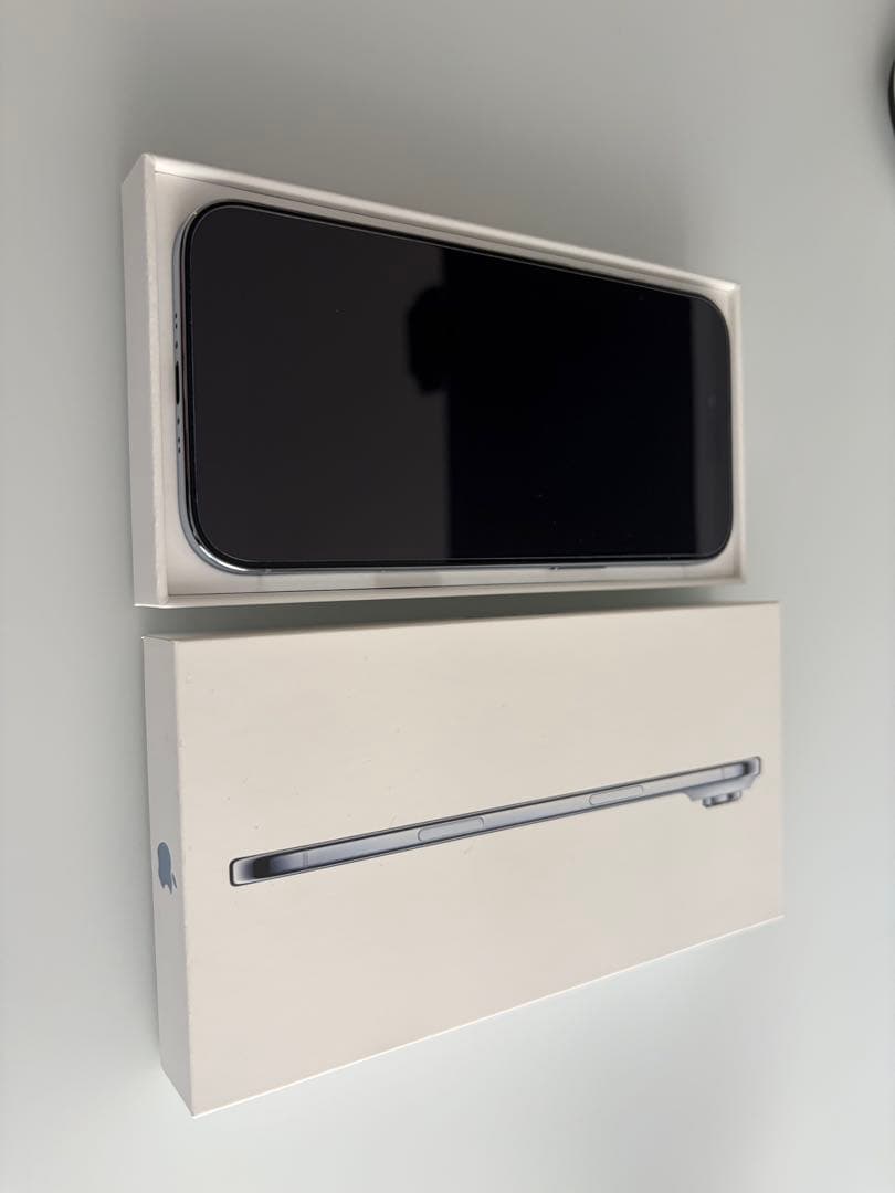 【美品】Apple iPhone 17 Air本体 256gb