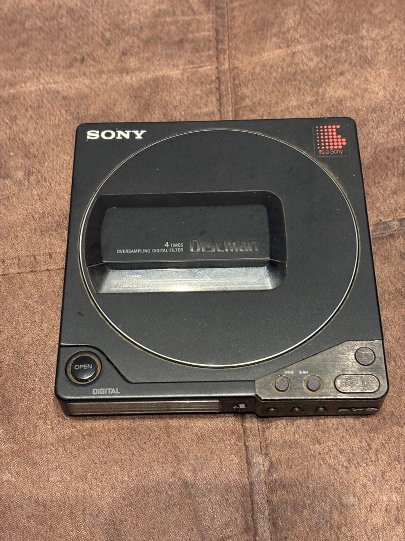 希少　SONY Discman D-250