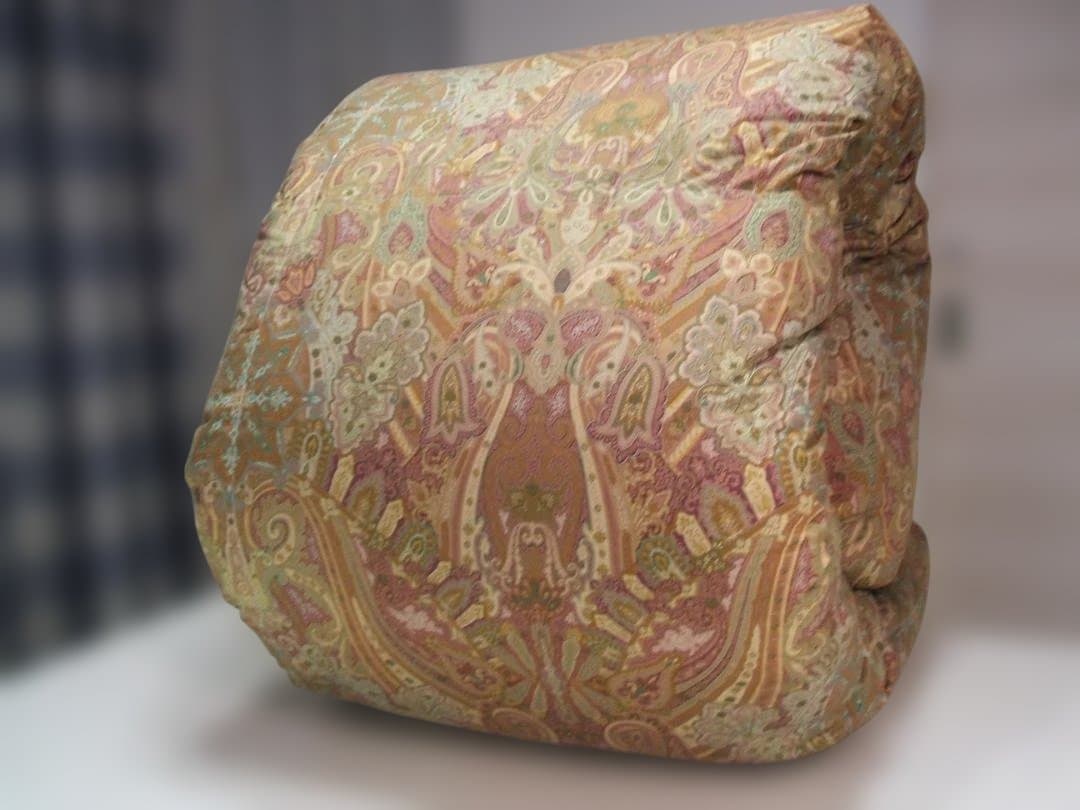 NEKO、ペア２点新品【六つ星】ブラック ＊フランス９５％＊増量＊羽毛布団