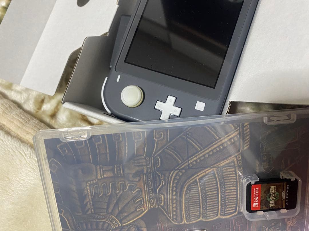 Nintendo Switch Lite 本体　ティアーズオブザキングダム
