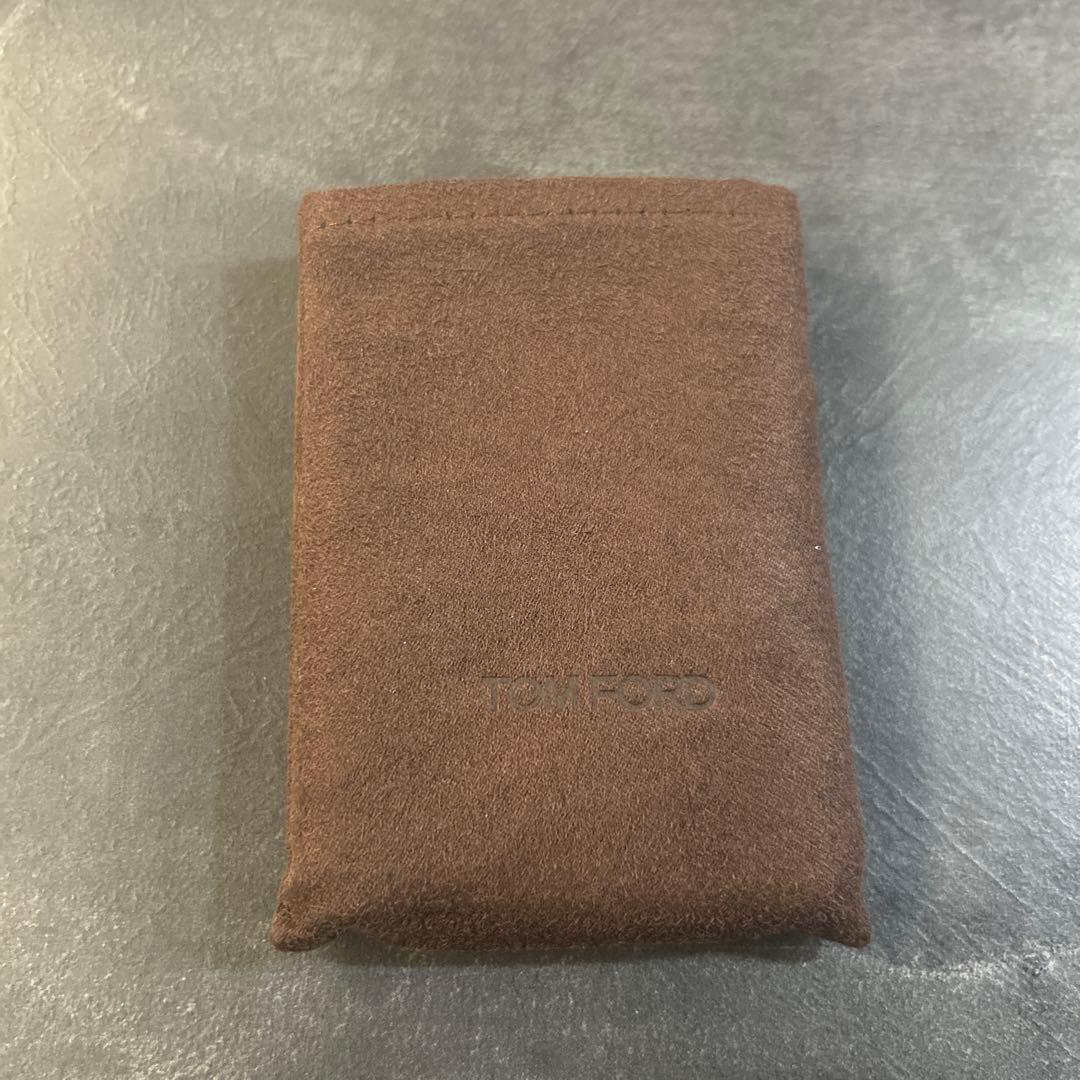 【最終価格】【新品】TOMFORD☆トムフォード　アイカラークォード42A