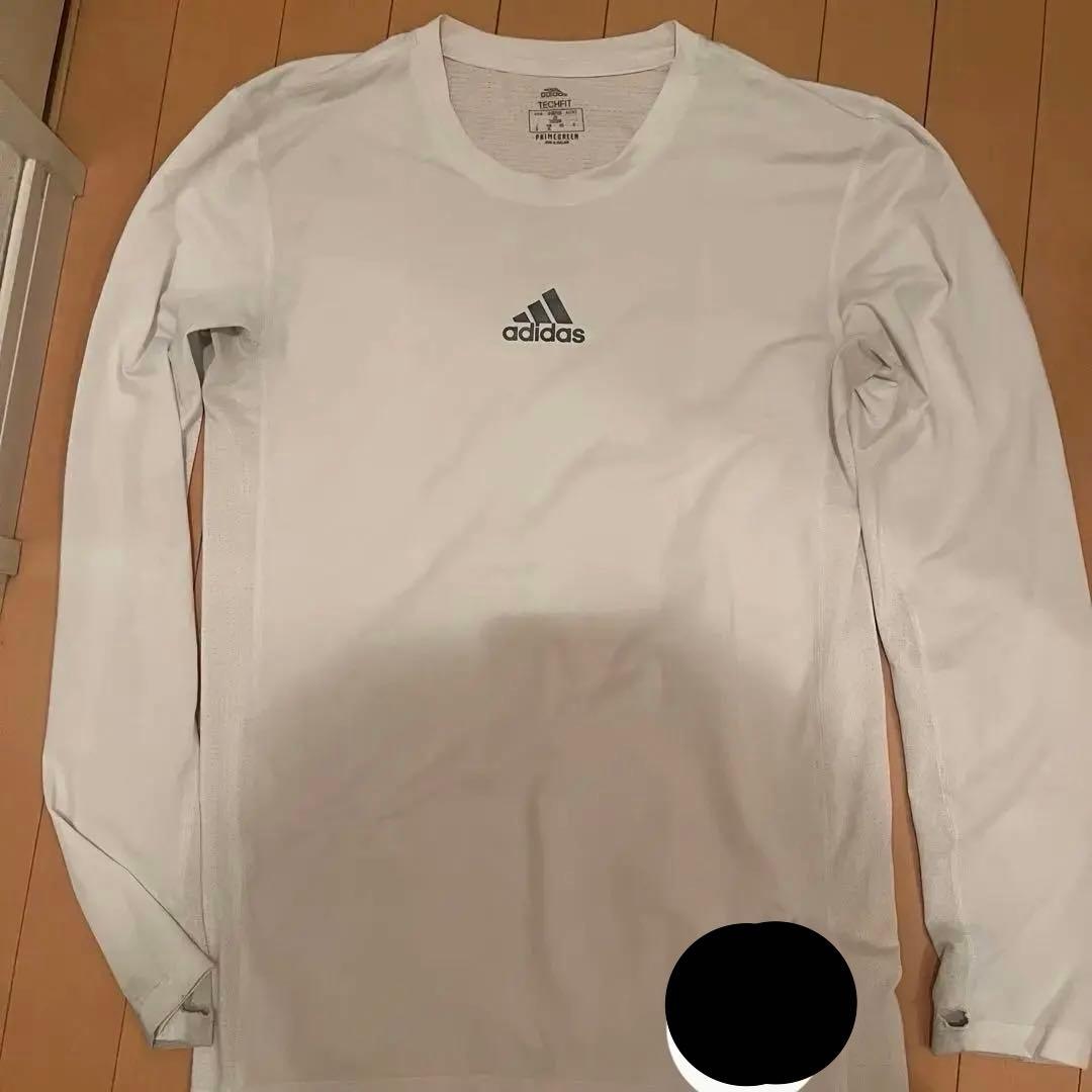 adidas シャツ