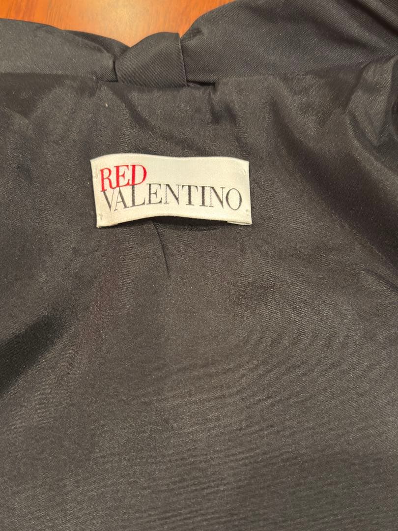 RED VALENTINO ブラックノーカラージャケット