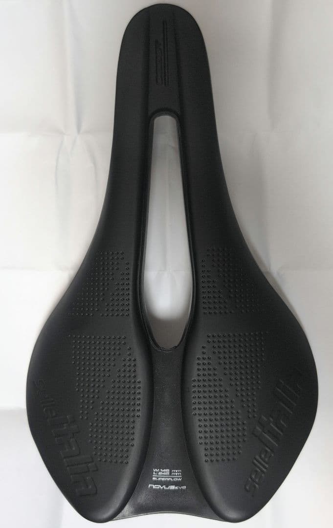 Selle Italia　NOVUS BOOST EVO アロイ スーパーフロー