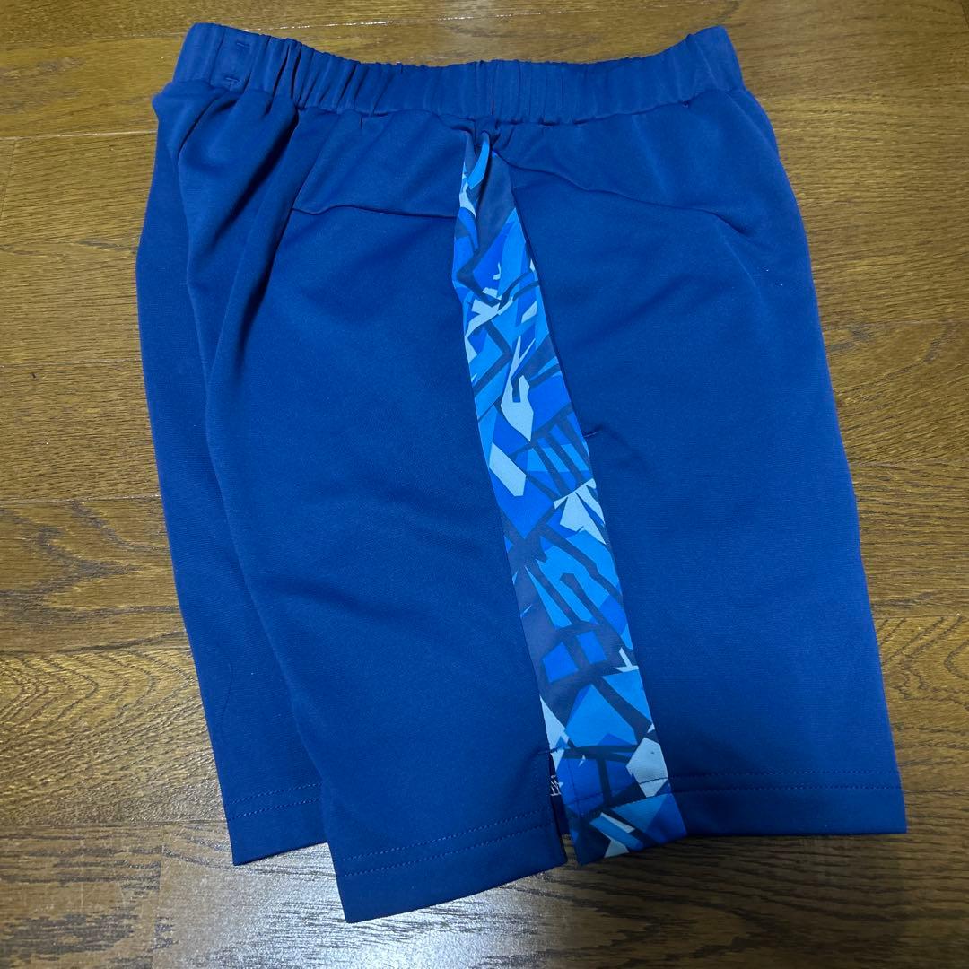 ヨネックス バドミントンパンツ　カモフラ