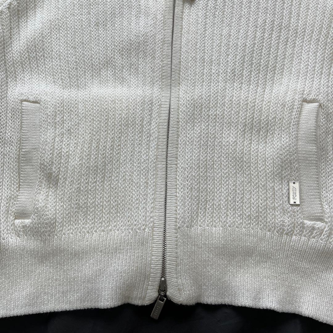フォクシー HoodieFanニットパーカー ダブルジップ 38676　ロゴ