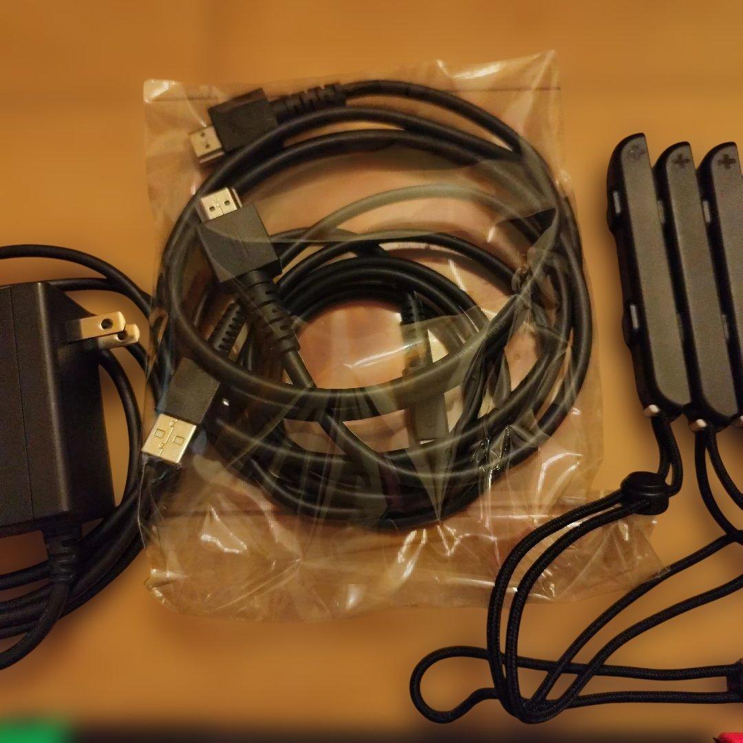 【すぐ遊べるセット】　ニンテンドースイッチ　本体　ジョイコン×4　保護フィルム付