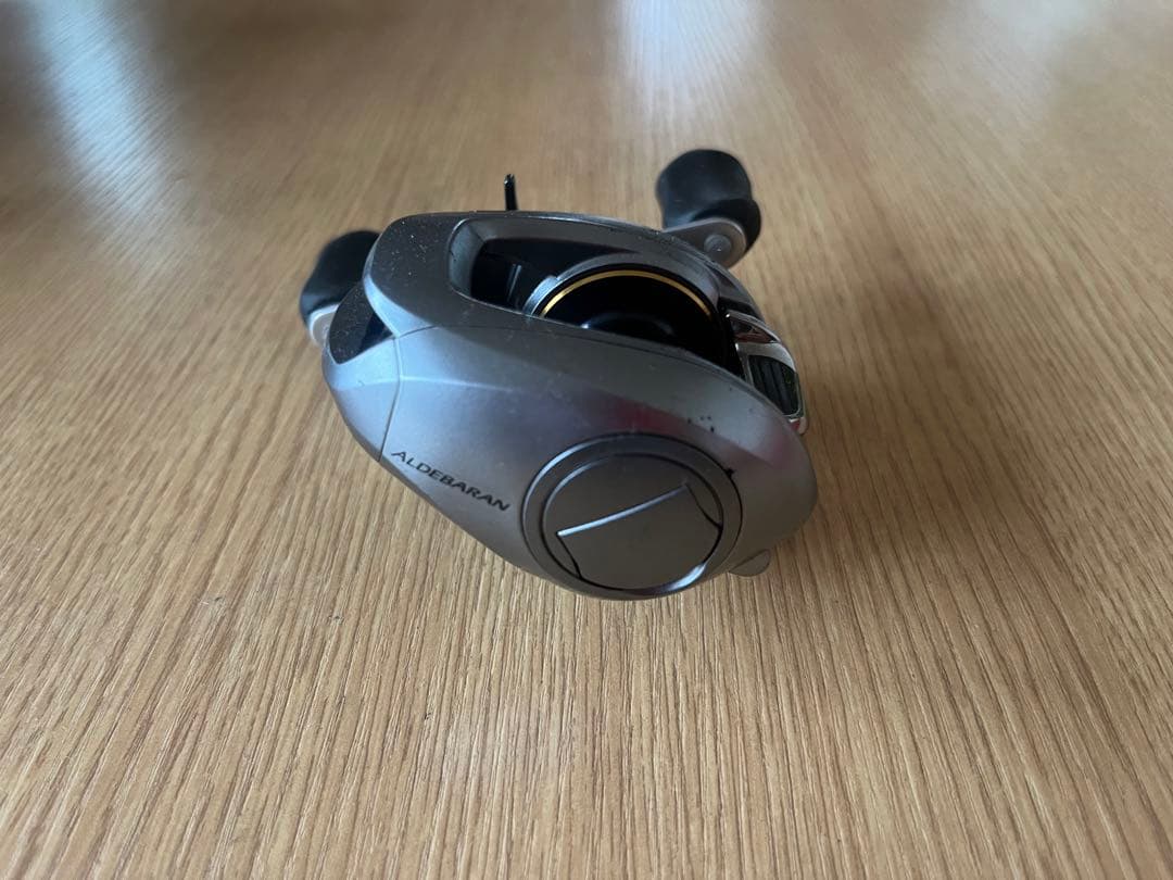 シマノ 09 アルデバランmg 右ハンドル 5.8:1 ローギア