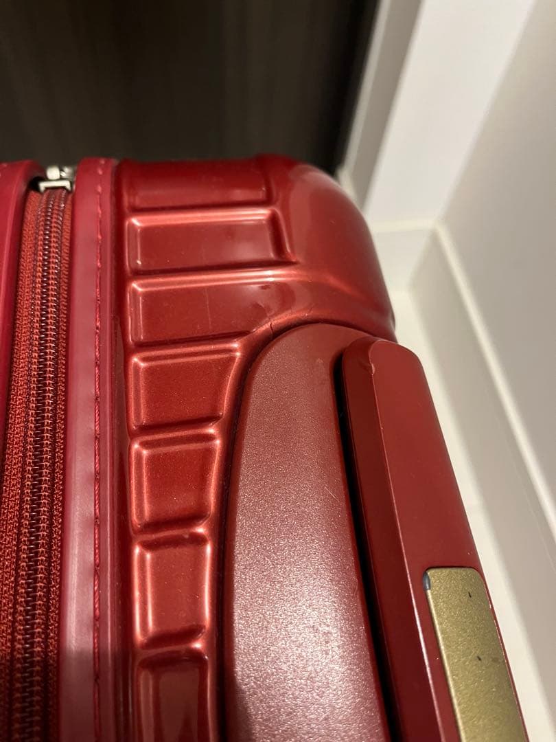 リモワ　サルサ　レッド キャリーケース 360度回転ホイール