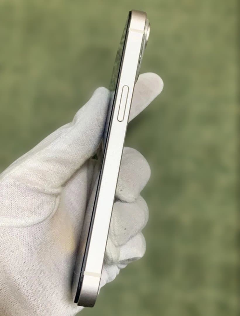 【新品同様★電池新品】iPhone 14 128GB スターライト　SIMフリー