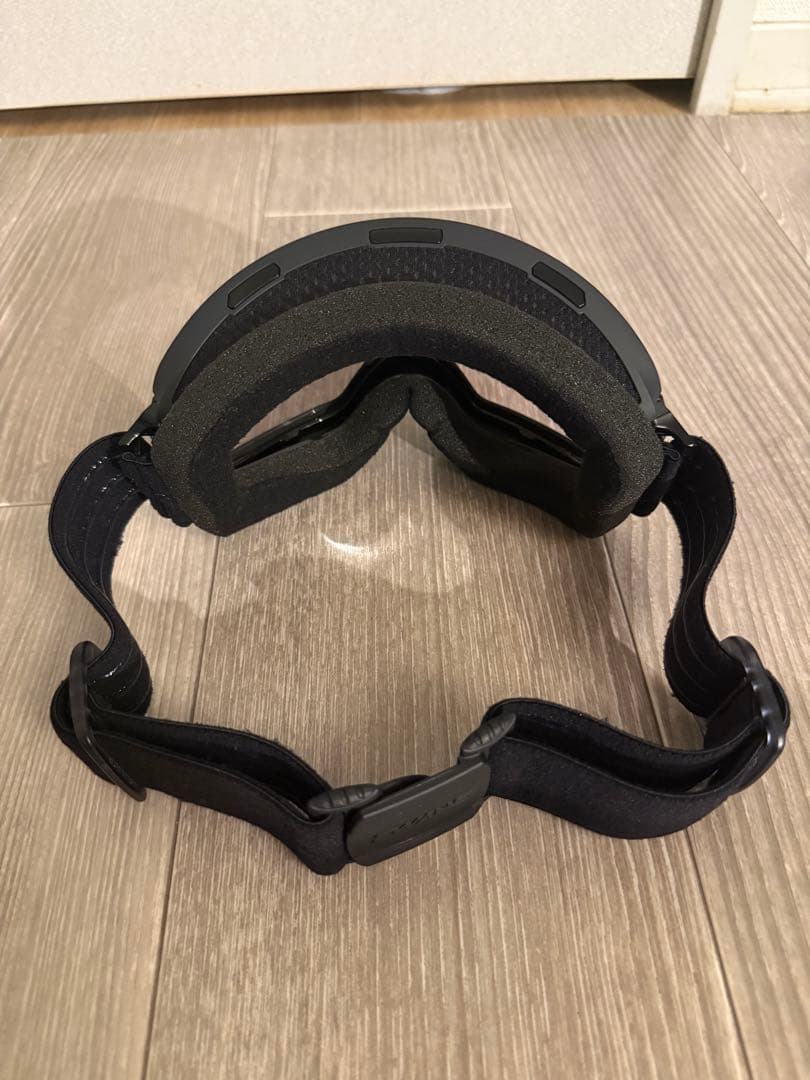 【美品】スノーゴーグル SWANS リッジライン 調光ウルトラレンズ