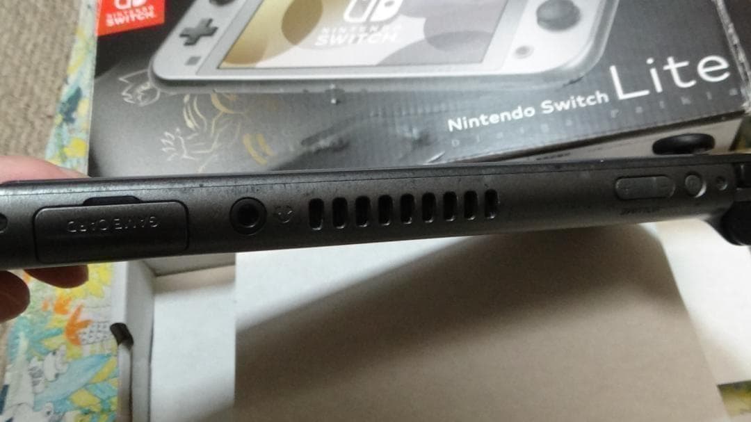 ③　Switch Lite ディアルガ パルキア 本体 のみ　スイッチライト