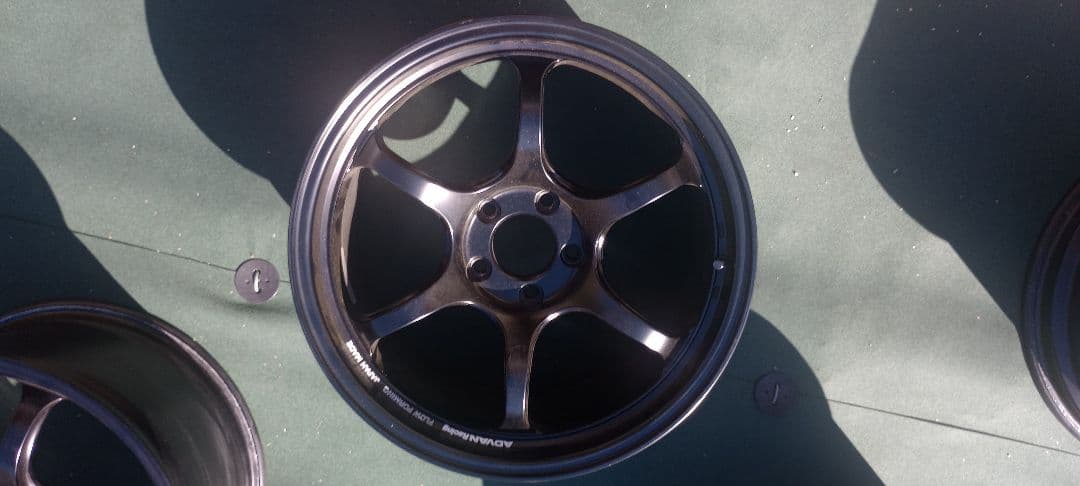 やぶさん専用2/2　アドバンレーシング4本のうち2本