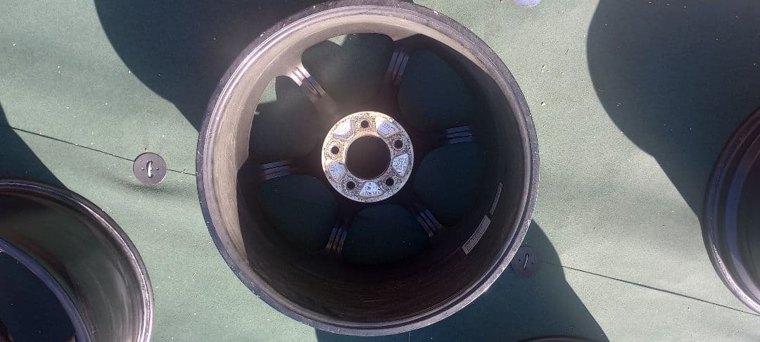 やぶさん専用2/2　アドバンレーシング4本のうち2本