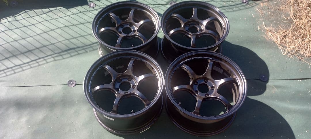 やぶさん専用2/2　アドバンレーシング4本のうち2本