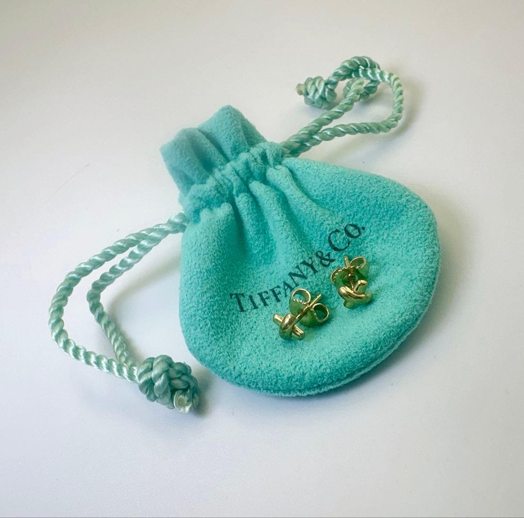 Tiffany クロスステッチ　ピアス　ゴールド　両耳　750 クロス　YG