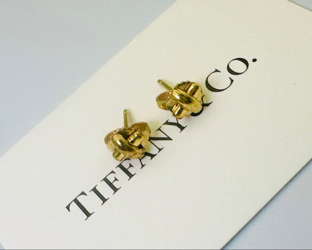 Tiffany クロスステッチ　ピアス　ゴールド　両耳　750 クロス　YG