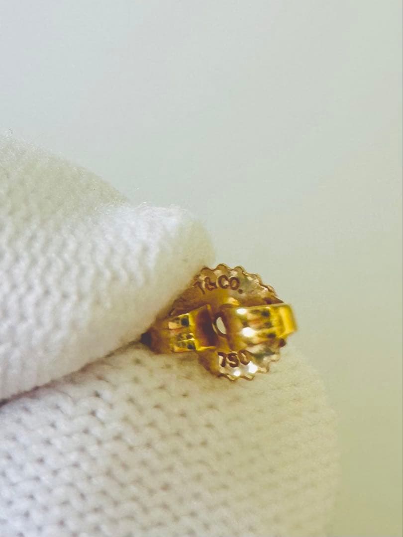 Tiffany クロスステッチ　ピアス　ゴールド　両耳　750 クロス　YG