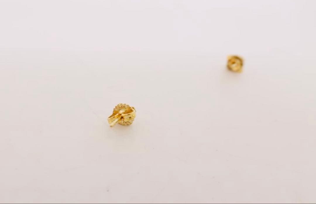 Tiffany クロスステッチ　ピアス　ゴールド　両耳　750 クロス　YG