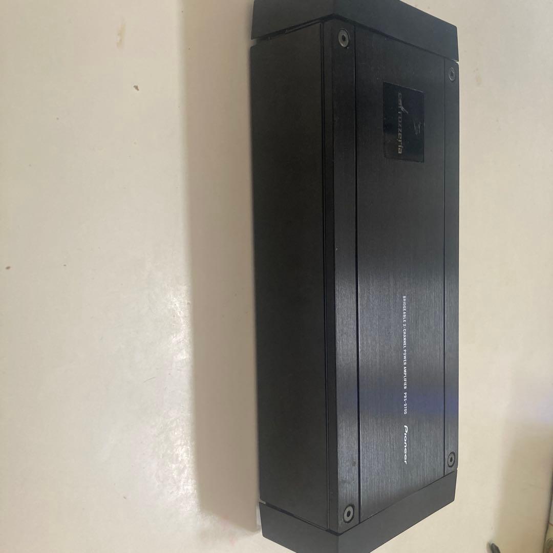 gura　アンプ　ウーファー