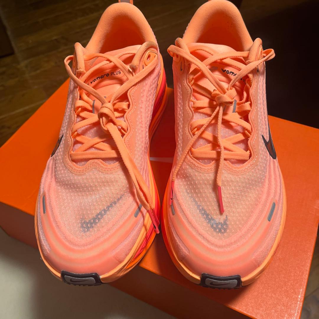 【27.5cm】　Nike Vomero