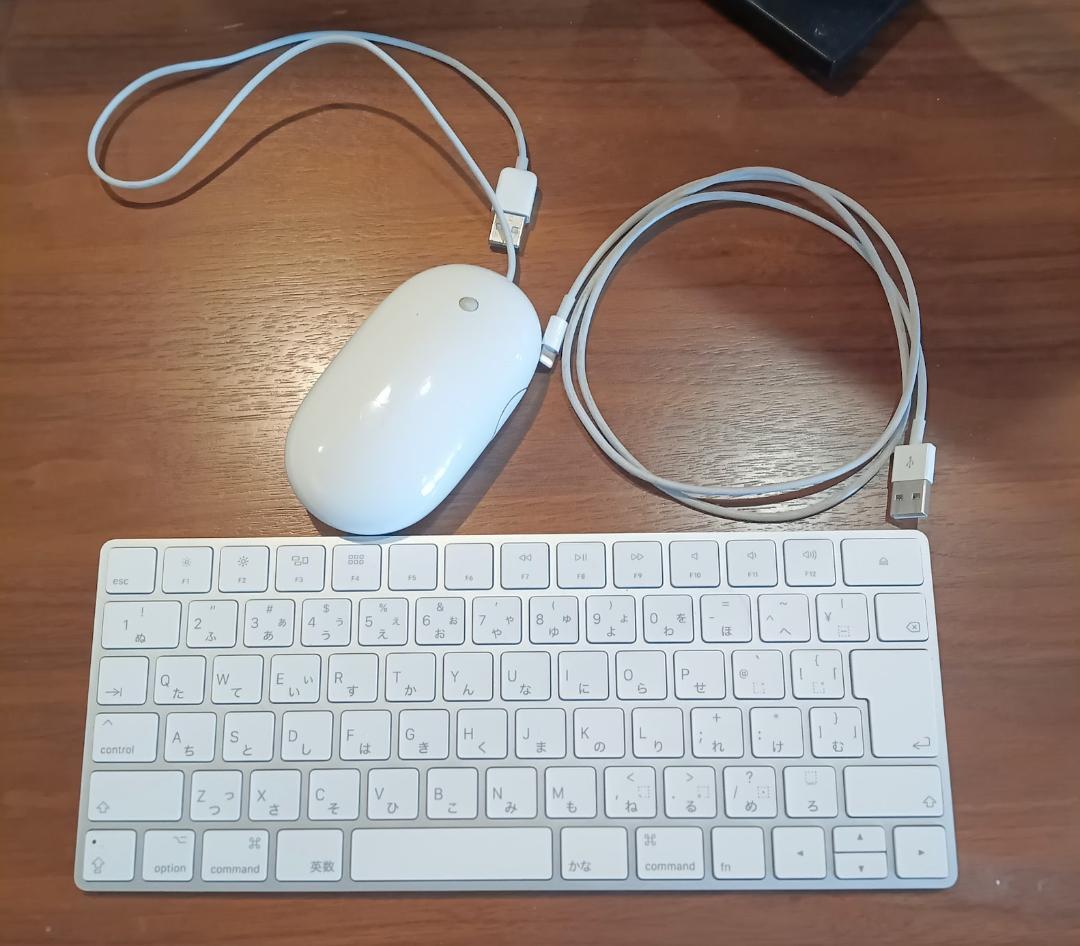 ①　iMac Retina 5K 27インチ 32GB