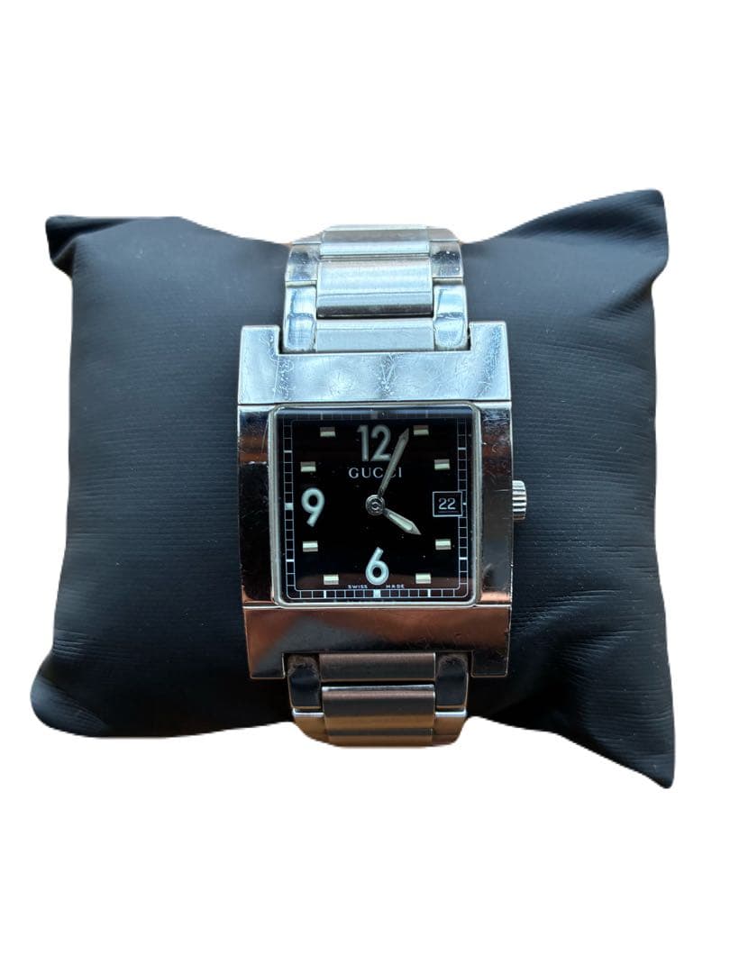 グッチ　GUCCI アナログ　腕時計 ブラック　7700Ｍ