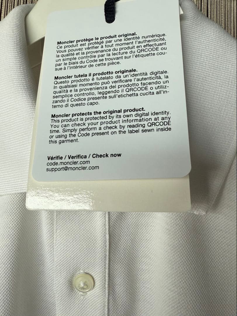 モンクレール MONCLER ホワイト トリコロール各色マルチロゴ半袖ポロシャツ