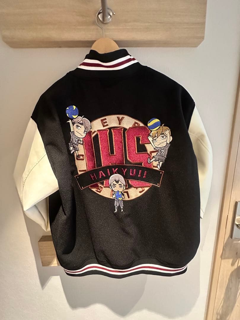 【新品・未使用品】ハイキュー　稲荷崎　スタジャン　ユニセックス　M ステッカー付