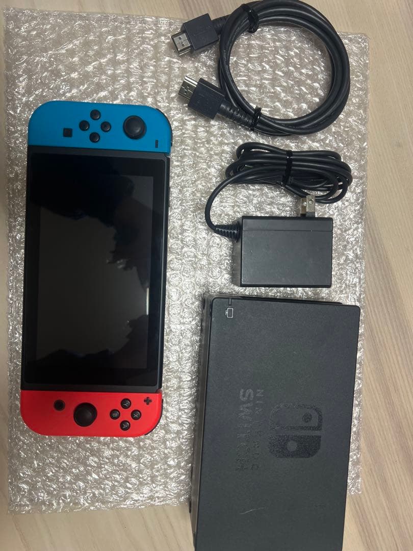 Nintendo Switch 青/赤 本体 ACアダプター付き箱無し初期化済み