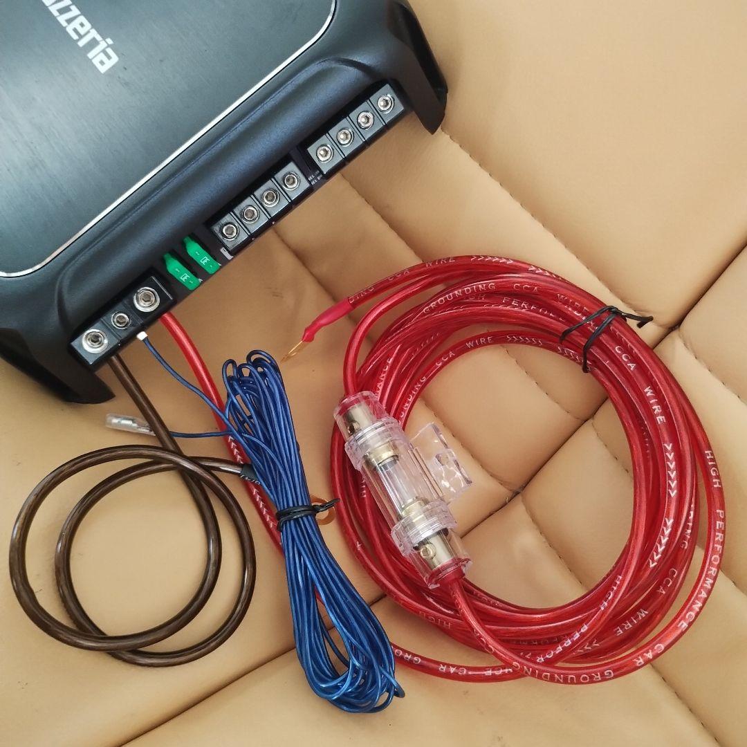 carrozzeria GM-D8400　4チャンネル パワーアンプ