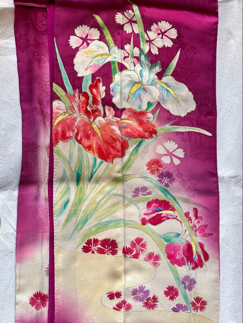 期間限定価格　臙脂色　アンティーク着物　色留袖　菖蒲　撫子