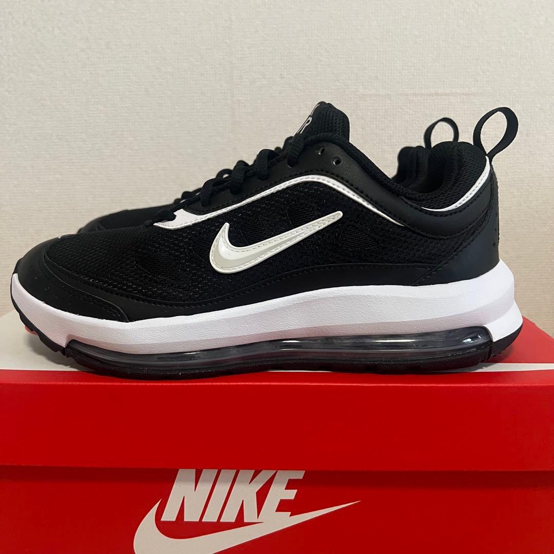 NIKE エアマックス ブラック/ホワイト