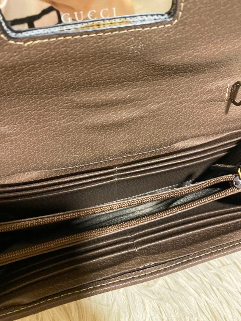 GUCCI GGキャンバス 長財布 チェーンストラップ