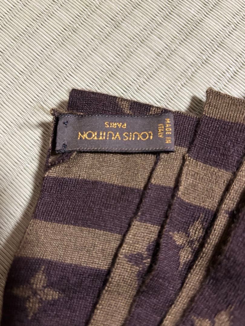 Louis Vuitton ロゴマフラー ブラウン