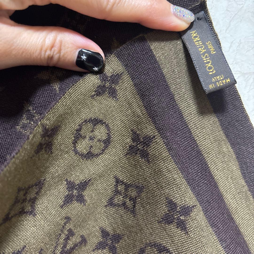 Louis Vuitton ロゴマフラー ブラウン