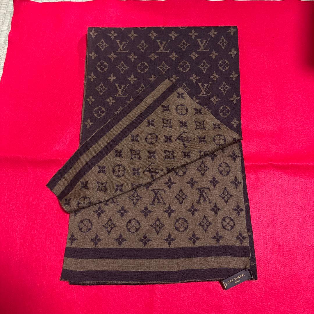 Louis Vuitton ロゴマフラー ブラウン