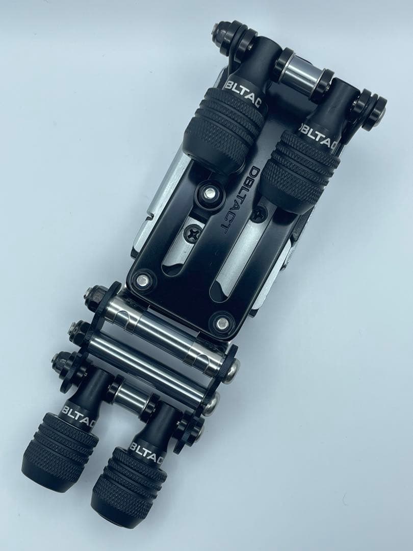 ダブルタクトプレート　ビットホルダー4P ニックス風チェーン(光沢パイプ)