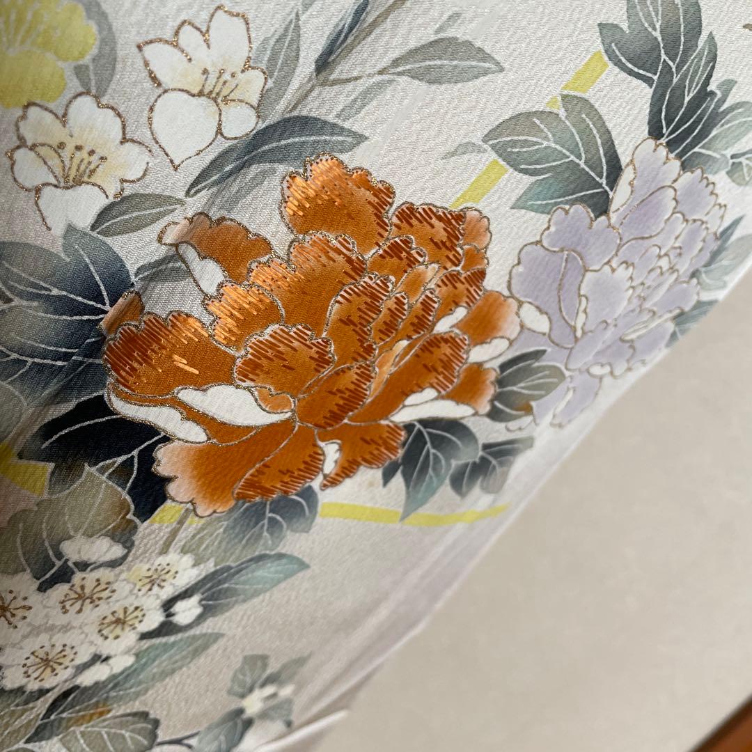 ひろりん様おまとめ　優しい生成色に四季花が美しい訪問着