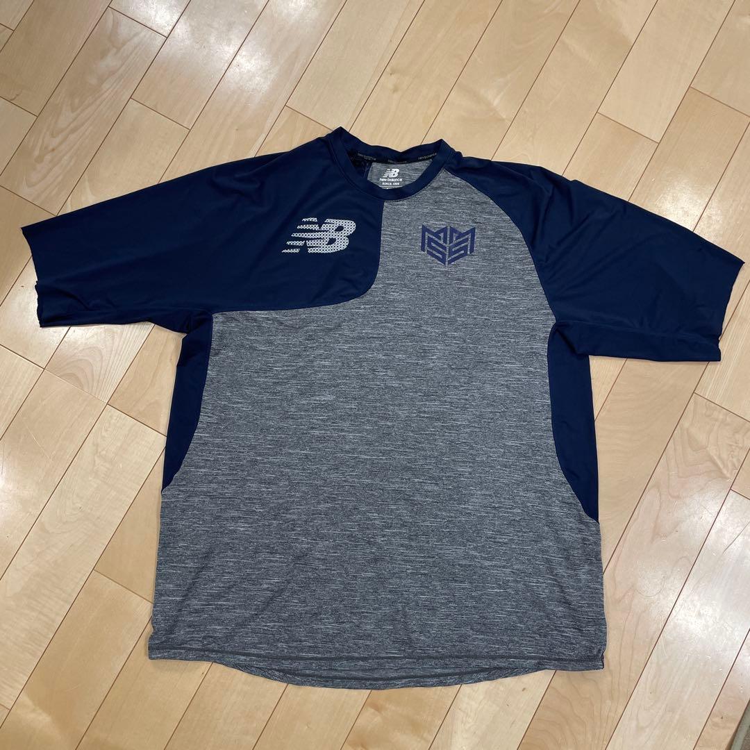 村上宗隆 実使用 New Balance 2XL アンダーシャツ 半袖カット