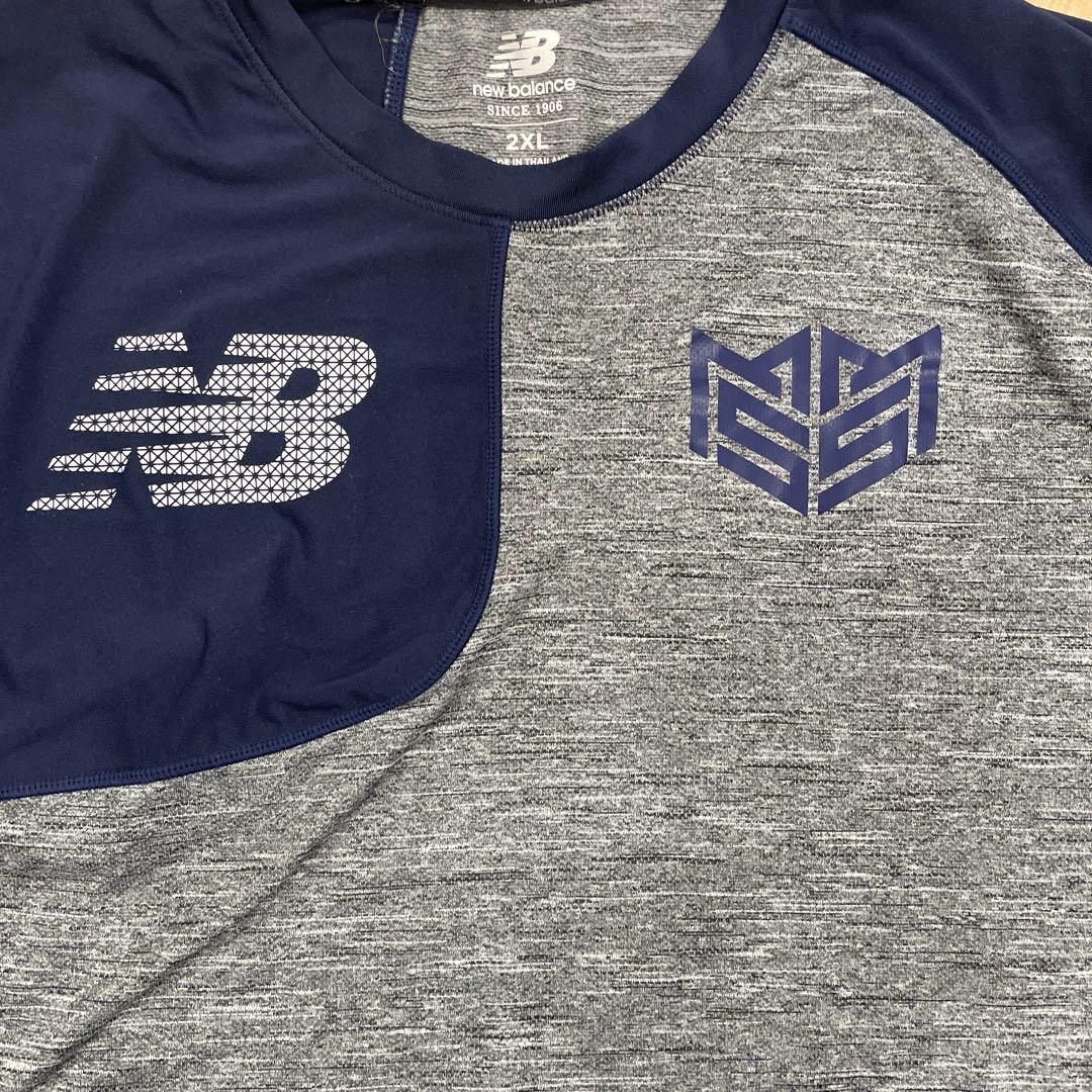 村上宗隆 実使用 New Balance 2XL アンダーシャツ 半袖カット