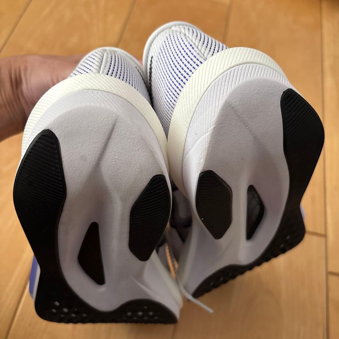 アシックス　MAGIC SPEED 5 ユニセックス24.5