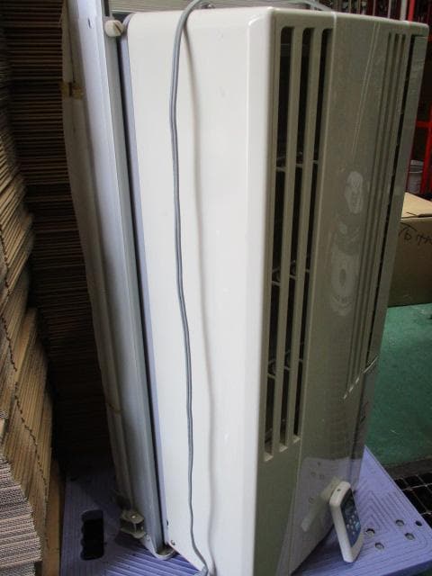 コロナ ルーム エアコン 窓エアコン CW F1617 枠・リモコン付き 17年