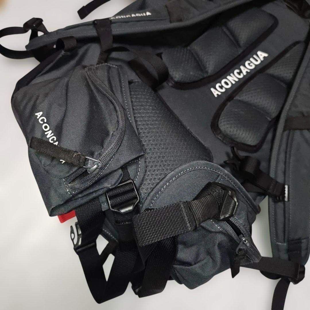 アコンカグア　45L バックパック　USHUAIA　レインカバー付き　ウスアイア