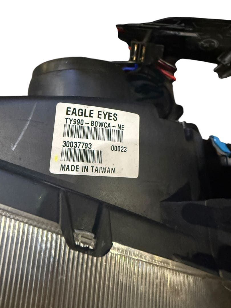 EAGLE EYES ランクル100 LX470 イカリング ヘッドライト