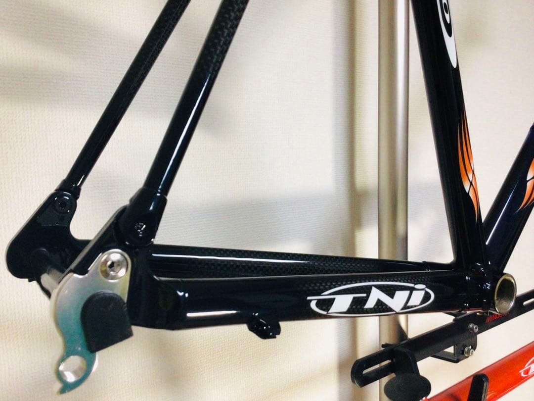 TNi アルミ&カーボン ロードバイクフレーム Corsa 未使用品 XL58❷